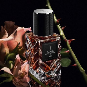 Le Vestiaire des Parfums: Blouse Extrait